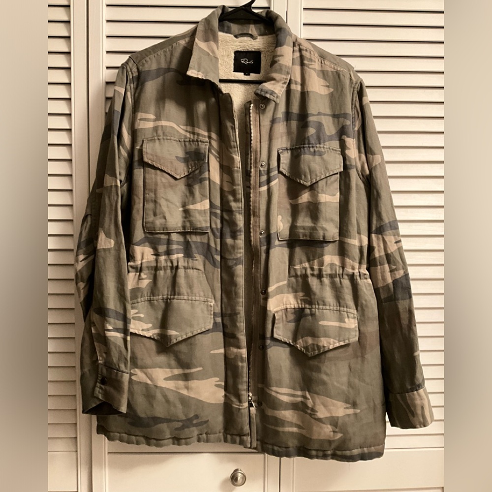 Rails Camo Zip Front Jacket - L